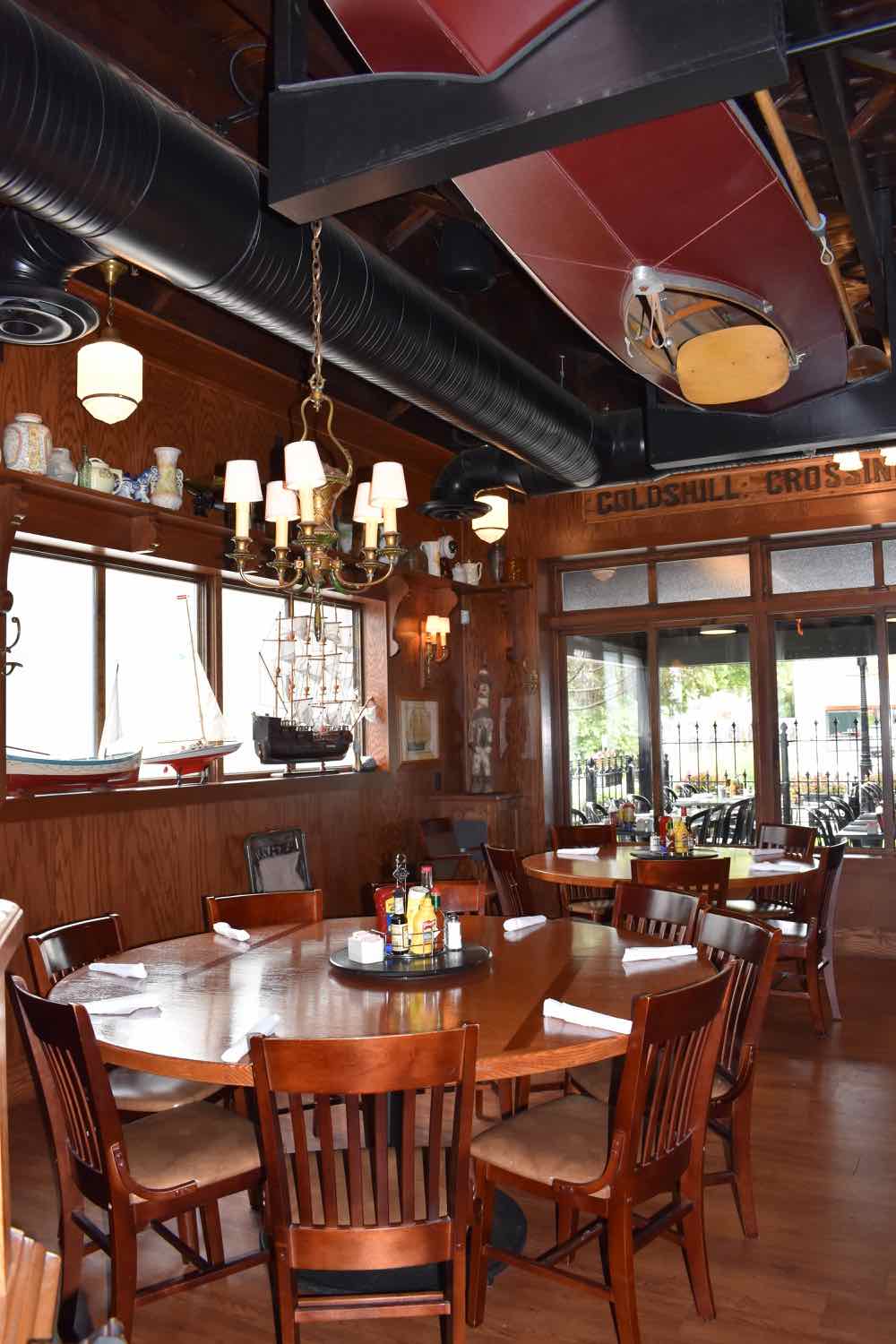 aristocrat-indianapolis-beer-indianapolis-aristocrat-pub-restaurant